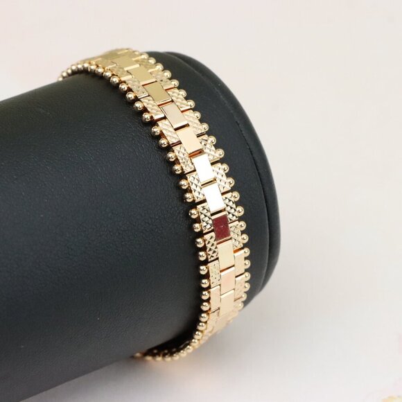 "Elegant Rose Gold Bracelet with Textured Link Detailing, XPBL1003 - Picture 6 of 12